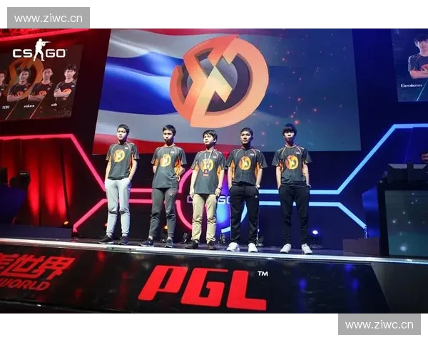 《CSGO战队崛起之路：从青涩到顶尖的传奇旅程》